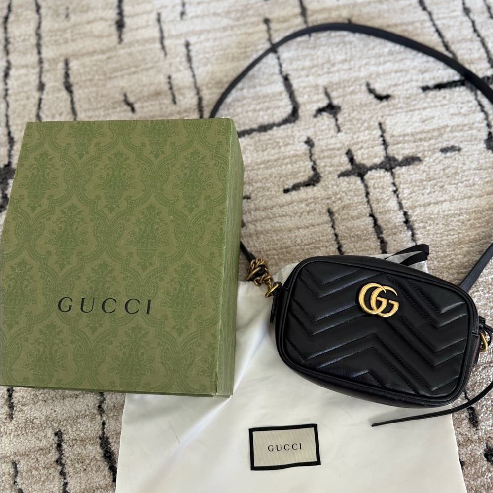 Gucci GG Marmont mini camera bag
